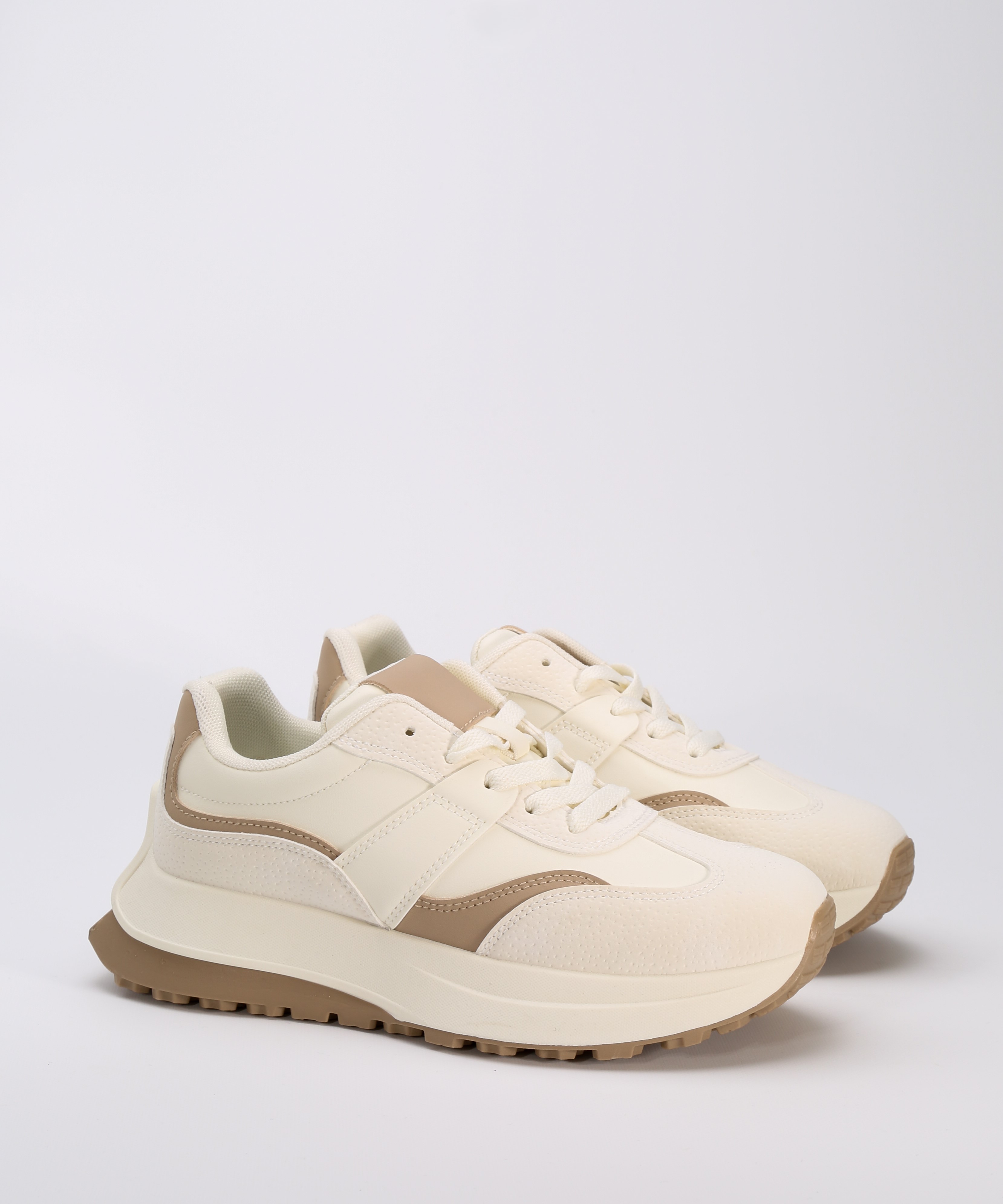 Sabrinas desportivas image number null